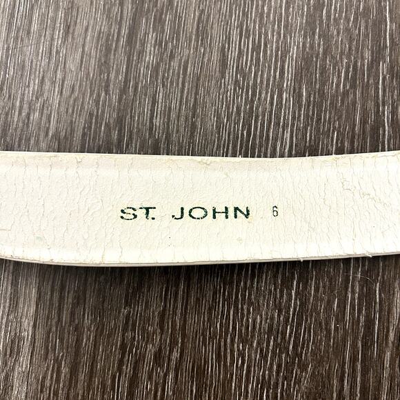 Vintage St. John White Leather Belt Sz 6 Gold Statement Buckle Adjustable Waist - Picture 9 of 16